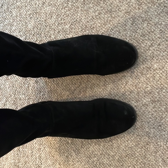 (SOLD) Black suede boots - Picture 7 of 10